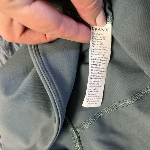 Spanx Booty Boost 7/8 Active Leggings Size 3X NWT - Picture 7 of 9